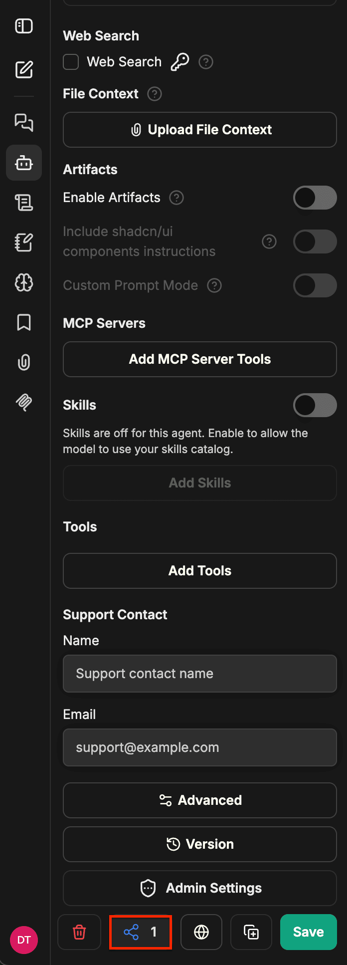 Parte inferior del panel de Agent Builder con el icono share resaltado y una insignia que muestra una entidad principal compartida